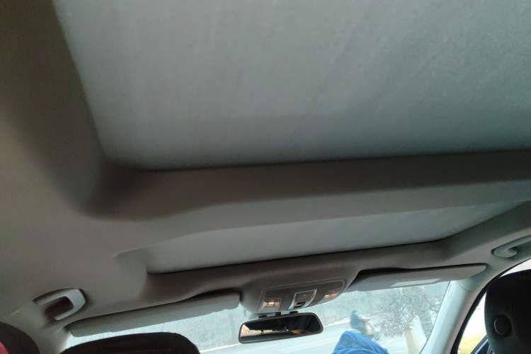 Used Mercedes-Benz M-Class 2014 ML 400 4MATIC Dynamic Model Headliner
