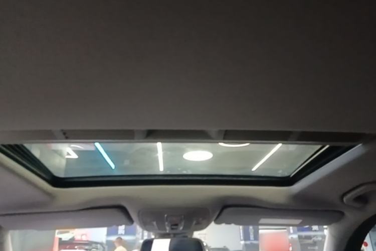 Used Mercedes-Benz M-Class 2014 ML 320 4MATIC Headliner
