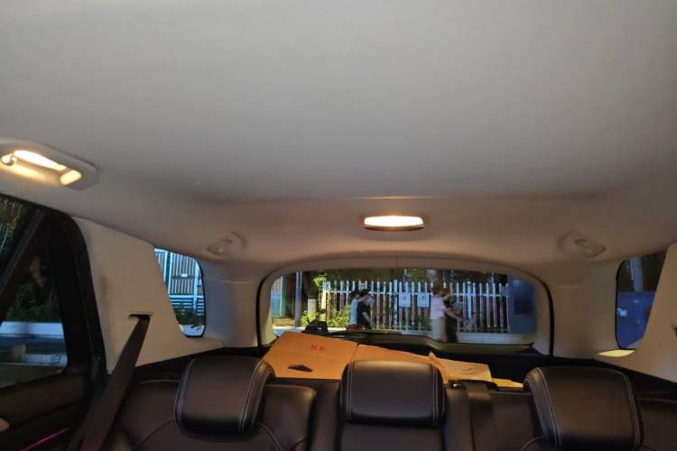 Used Mercedes-Benz M-Class 2014 ML 320 4MATIC Headliner