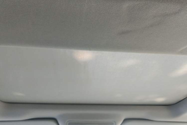Used Mercedes-Benz M-Class 2014 ML 400 4MATIC Dynamic Model Headliner