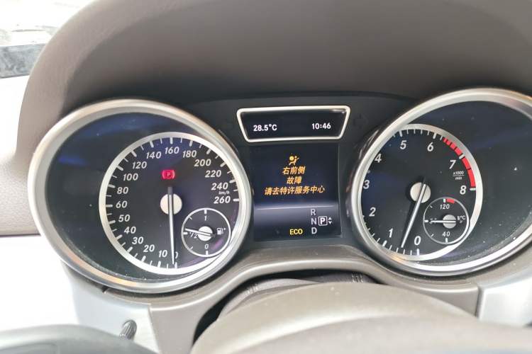 Used Mercedes-Benz M-Class 2014 ML 320 4MATIC Instrument Cluster