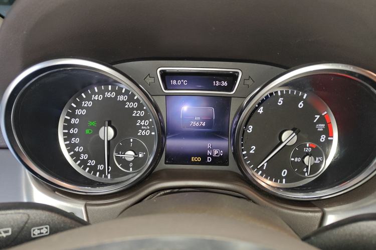 Used Mercedes-Benz M-Class 2014 ML 320 4MATIC Instrument Cluster
