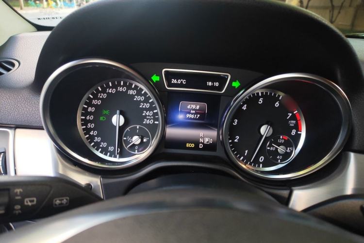 Used Mercedes-Benz M-Class 2014 ML 320 4MATIC Instrument Cluster