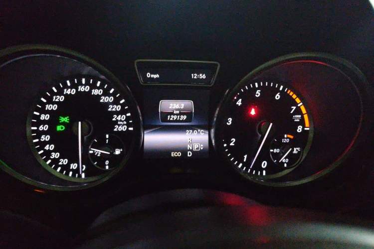 Used Mercedes-Benz M-Class 2014 ML 400 4MATIC Luxury Model Instrument Cluster