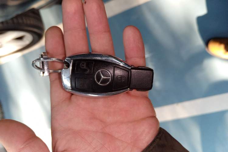 Used Mercedes-Benz M-Class 2014 ML 400 4MATIC Dynamic Model Interior 1