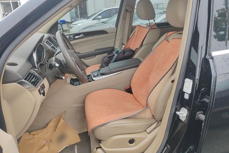 Used Mercedes-Benz M-Class 2014 ML 350 CDI 4MATIC Left Front Seat