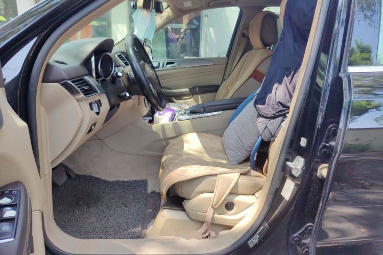 Used Mercedes-Benz M-Class 2014 ML 320 4MATIC Left Front Seat
