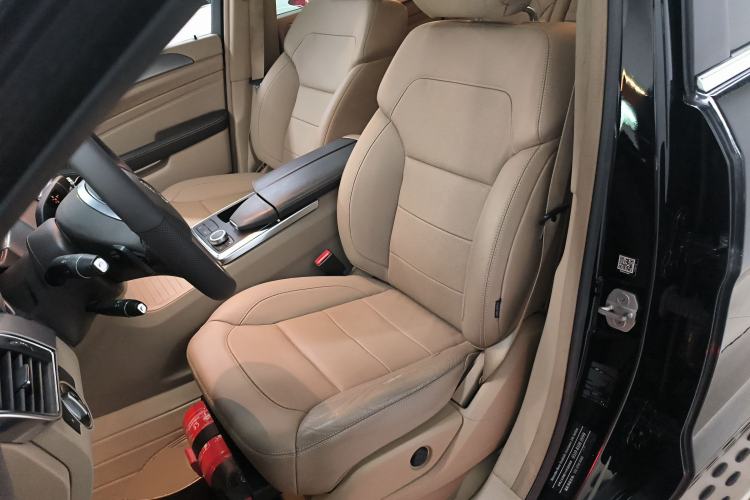 Used Mercedes-Benz M-Class 2014 ML 320 4MATIC Left Front Seat