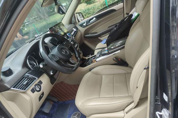 Used Mercedes-Benz M-Class 2014 ML 350 CDI 4MATIC Left Front Seat