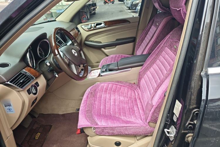 Used Mercedes-Benz M-Class 2014 ML 400 4MATIC Luxury Model Left Front Seat