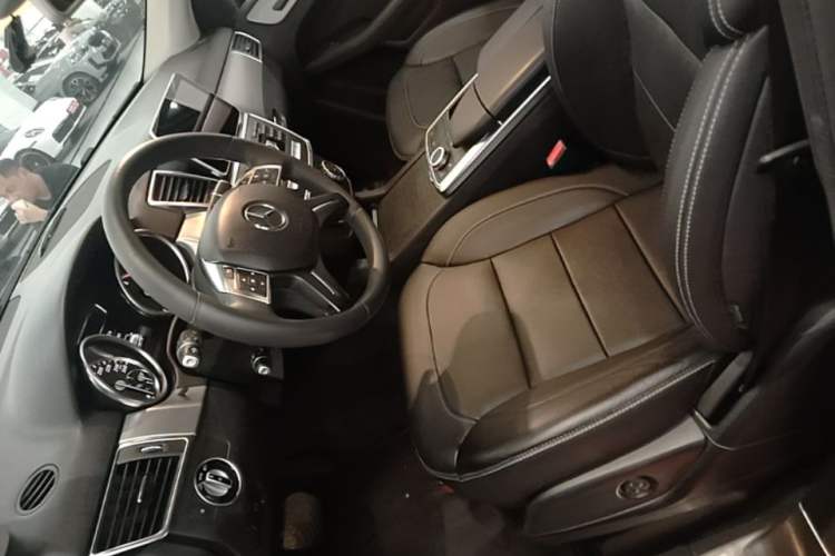 Used Mercedes-Benz M-Class 2014 ML 320 4MATIC Left Front Seat