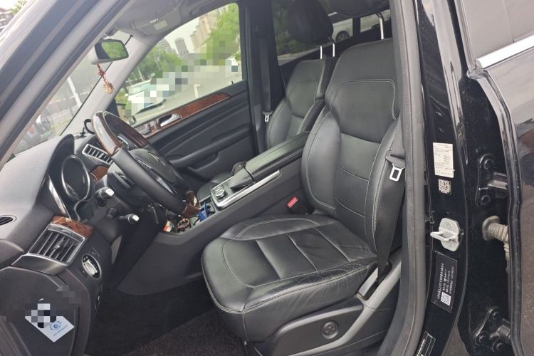 Used Mercedes-Benz M-Class 2014 ML 400 4MATIC Luxury Model Left Front Seat