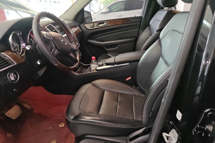 Used Mercedes-Benz M-Class 2014 ML 400 4MATIC Dynamic Model Left Front Seat