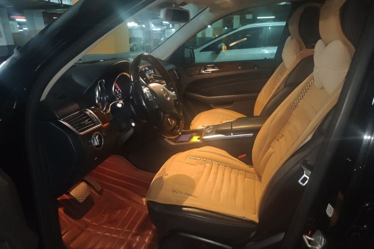 Used Mercedes-Benz M-Class 2014 ML 400 4MATIC Luxury Model Left Front Seat