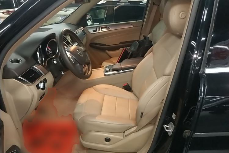 Used Mercedes-Benz M-Class 2014 ML 320 4MATIC Left Front Seat
