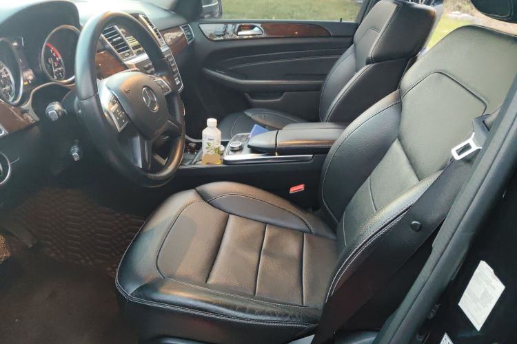 Used Mercedes-Benz M-Class 2014 ML 400 4MATIC Dynamic Model Left Front Seat