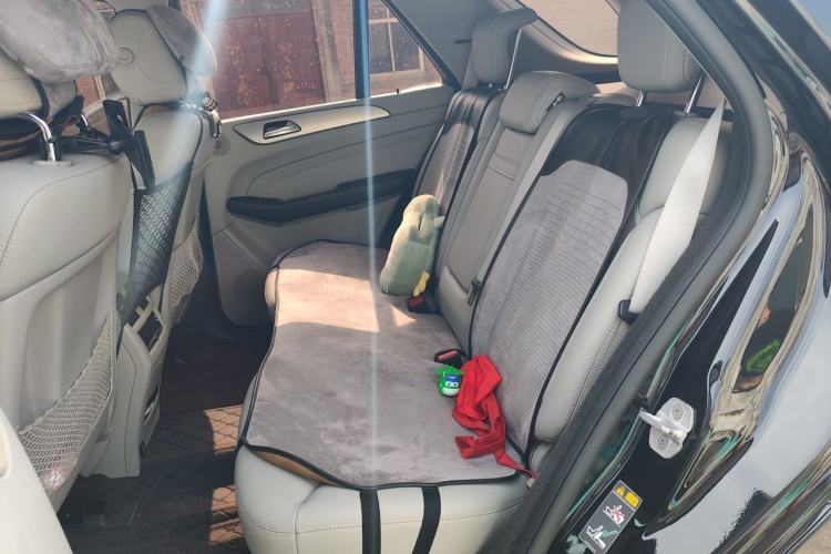 Used Mercedes-Benz M-Class 2014 ML 320 4MATIC Left Rear Seat