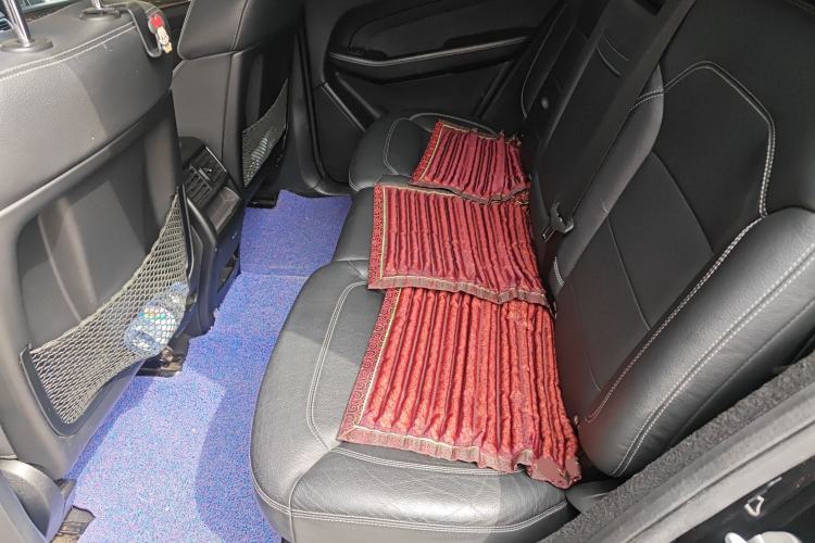 Used Mercedes-Benz M-Class 2014 ML 400 4MATIC Luxury Model Left Rear Seat