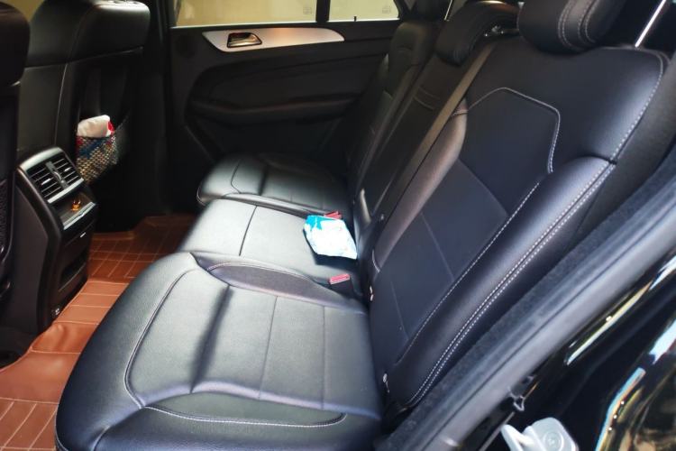 Used Mercedes-Benz M-Class 2014 ML 320 4MATIC Left Rear Seat