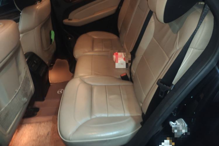 Used Mercedes-Benz M-Class 2014 ML 400 4MATIC Luxury Model Left Rear Seat