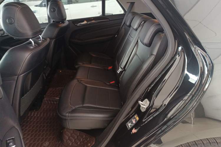 Used Mercedes-Benz M-Class 2014 ML 350 CDI 4MATIC Left Rear Seat