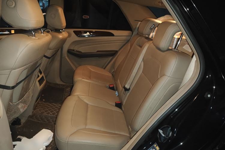 Used Mercedes-Benz M-Class 2014 ML 350 CDI 4MATIC Left Rear Seat