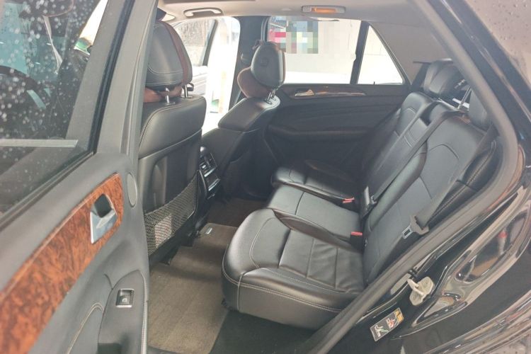 Used Mercedes-Benz M-Class 2014 ML 320 4MATIC Left Rear Seat
