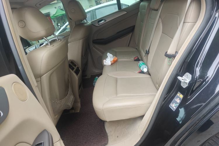 Used Mercedes-Benz M-Class 2014 ML 320 4MATIC Left Rear Seat