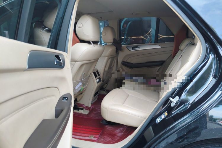 Used Mercedes-Benz M-Class 2014 ML 320 4MATIC Left Rear Seat