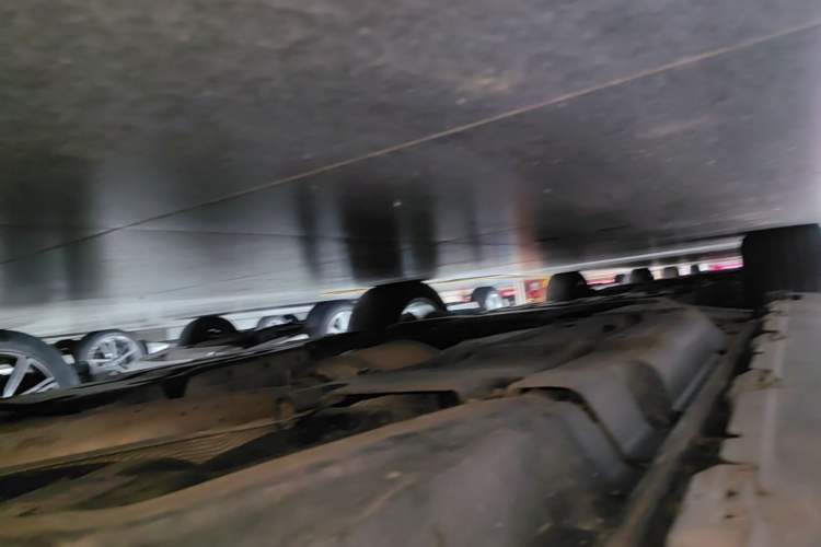 Used Mercedes-Benz M-Class 2014 ML 400 4MATIC Luxury Model Left Side Sill