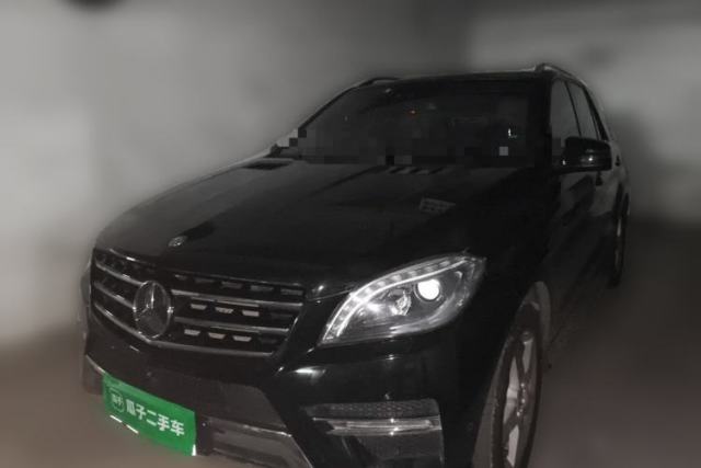 Używany Mercedes-Benz M-Class 2014 ML 400 4MATIC Dynamic Model