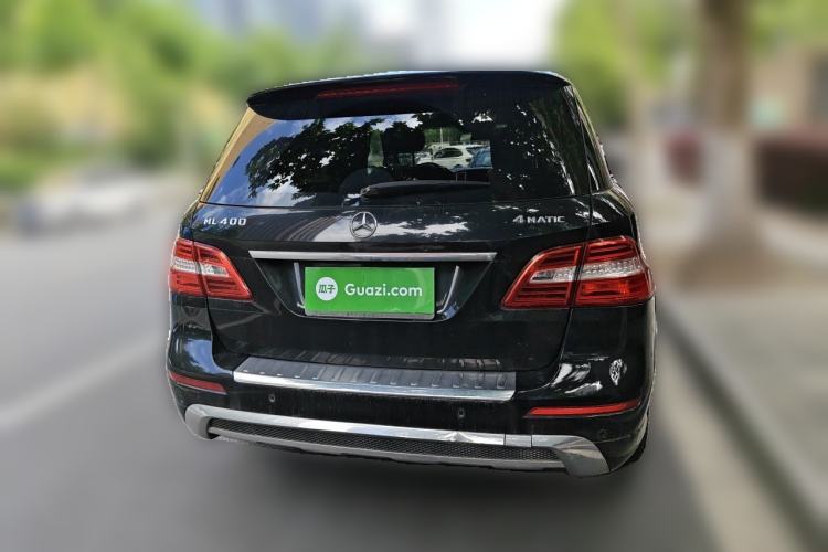 Used Mercedes-Benz M-Class 2014 ML 400 4MATIC Luxury Model Rear