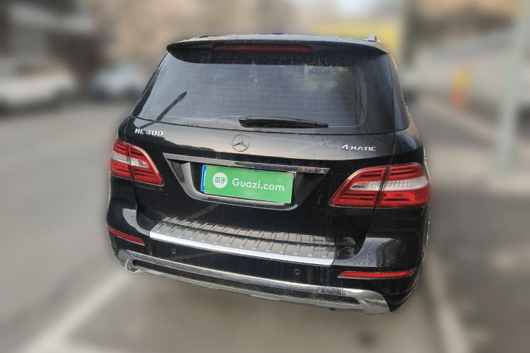 Used Mercedes-Benz M-Class 2014 ML 400 4MATIC Dynamic Model Rear
