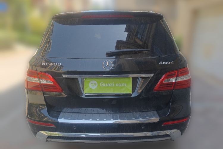 Used Mercedes-Benz M-Class 2014 ML 400 4MATIC Luxury Model Rear