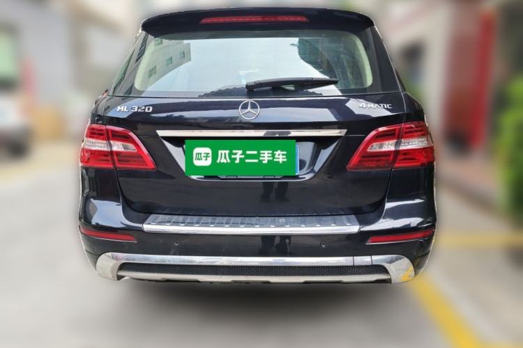 Used Mercedes-Benz M-Class 2014 ML 320 4MATIC Rear