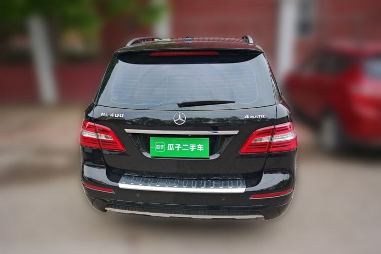Used Mercedes-Benz M-Class 2014 ML 400 4MATIC Dynamic Model Rear