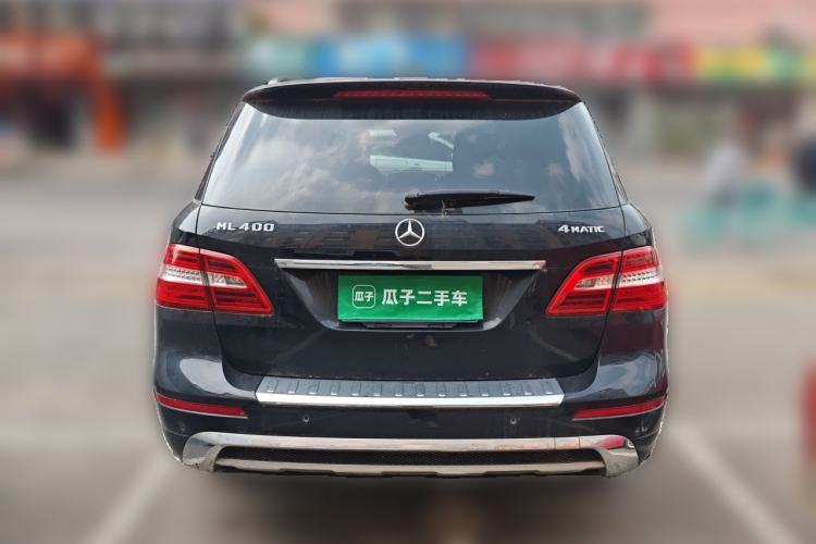Used Mercedes-Benz M-Class 2014 ML 400 4MATIC Luxury Model Rear