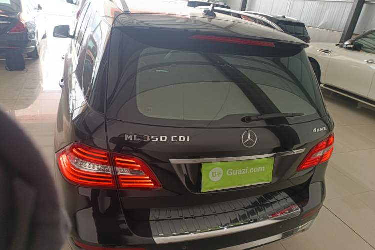 Used Mercedes-Benz M-Class 2014 ML 350 CDI 4MATIC Rear