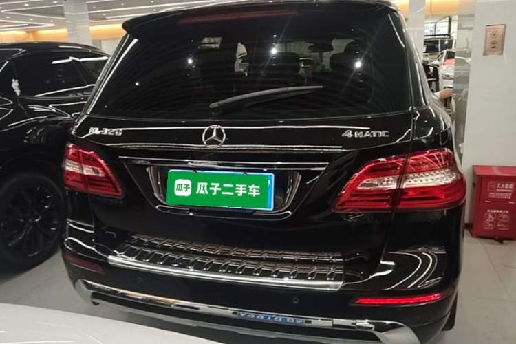 Used Mercedes-Benz M-Class 2014 ML 320 4MATIC Rear