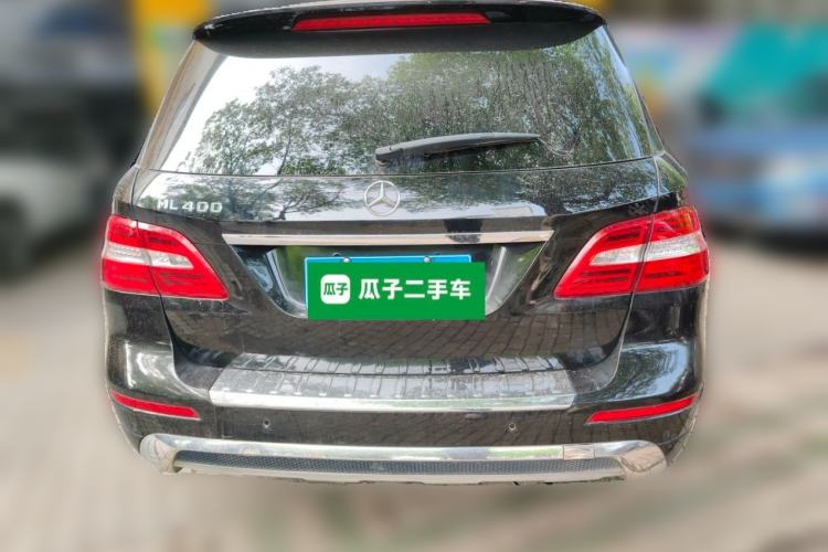 Used Mercedes-Benz M-Class 2014 ML 400 4MATIC Luxury Model Rear
