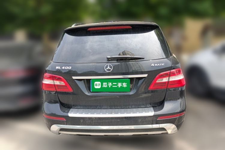 Used Mercedes-Benz M-Class 2014 ML 400 4MATIC Luxury Model Rear