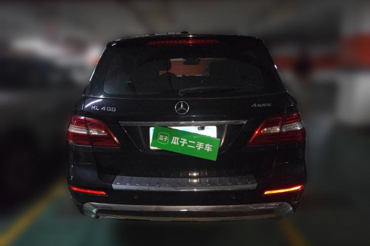 Used Mercedes-Benz M-Class 2014 ML 400 4MATIC Dynamic Model Rear