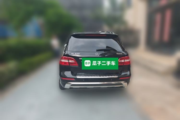 Used Mercedes-Benz M-Class 2014 ML 400 4MATIC Luxury Model Rear