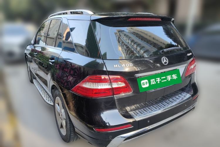 Used Mercedes-Benz M-Class 2014 ML 400 4MATIC Dynamic Model Rear Left 45 Deg