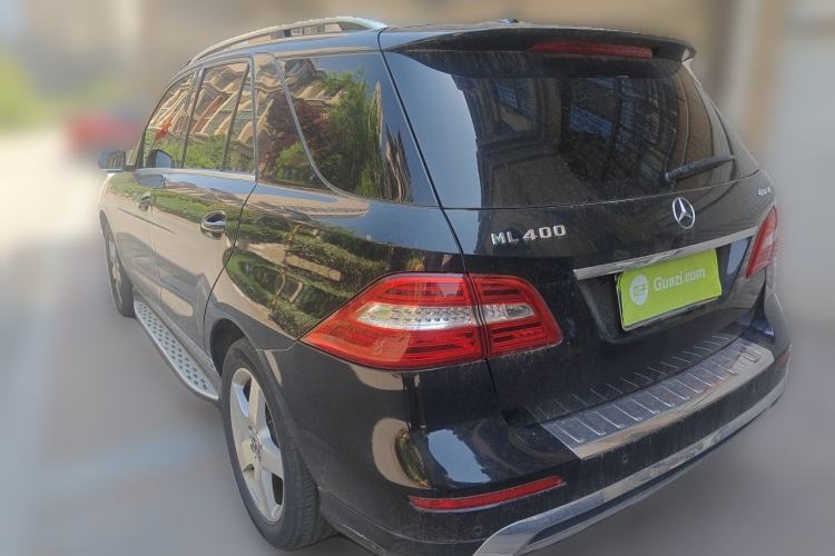 Used Mercedes-Benz M-Class 2014 ML 400 4MATIC Luxury Model Rear Left 45 Deg