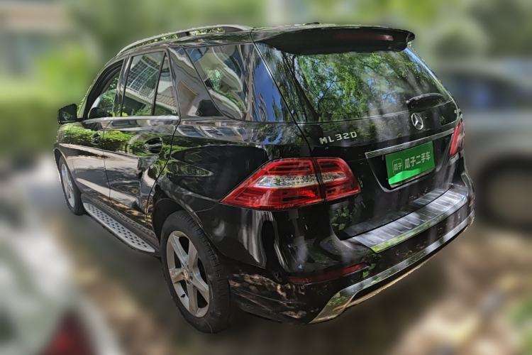 Used Mercedes-Benz M-Class 2014 ML 320 4MATIC Rear Left 45 Deg