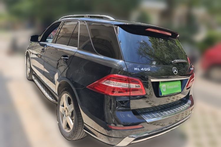 Used Mercedes-Benz M-Class 2014 ML 400 4MATIC Luxury Model Rear Left 45 Deg