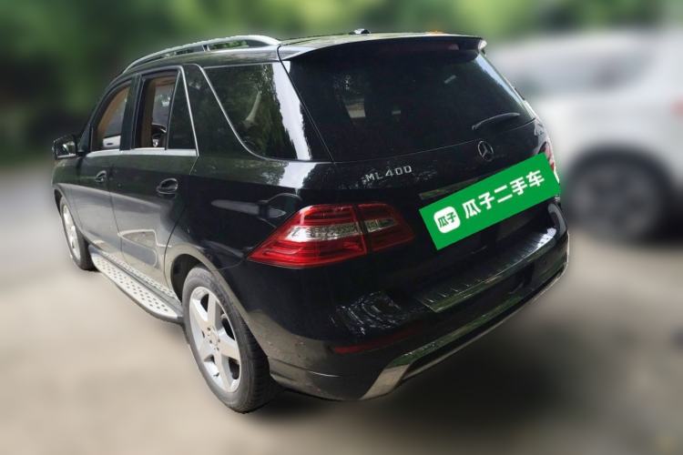 Used Mercedes-Benz M-Class 2014 ML 400 4MATIC Luxury Model Rear Left 45 Deg