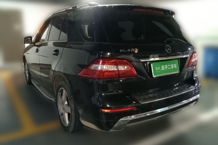 Used Mercedes-Benz M-Class 2014 ML 400 4MATIC Luxury Model Rear Left 45 Deg