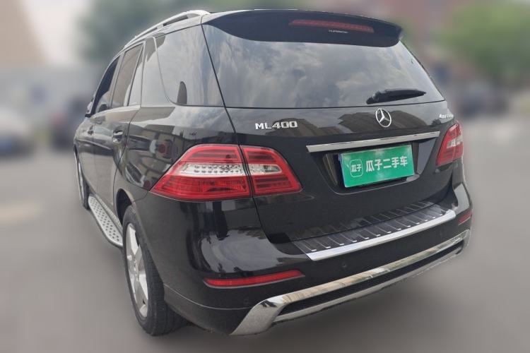 Used Mercedes-Benz M-Class 2014 ML 400 4MATIC Luxury Model Rear Left 45 Deg